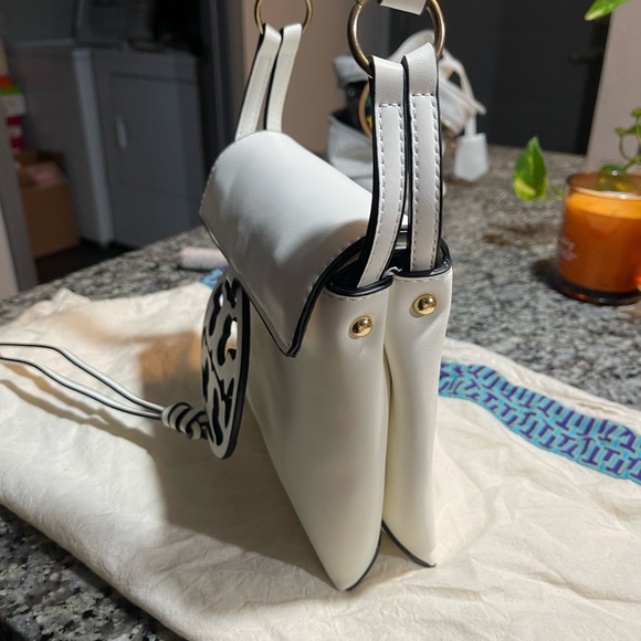 TORY BURCH Miller Canvas Crossbody - Picture 6 of 8